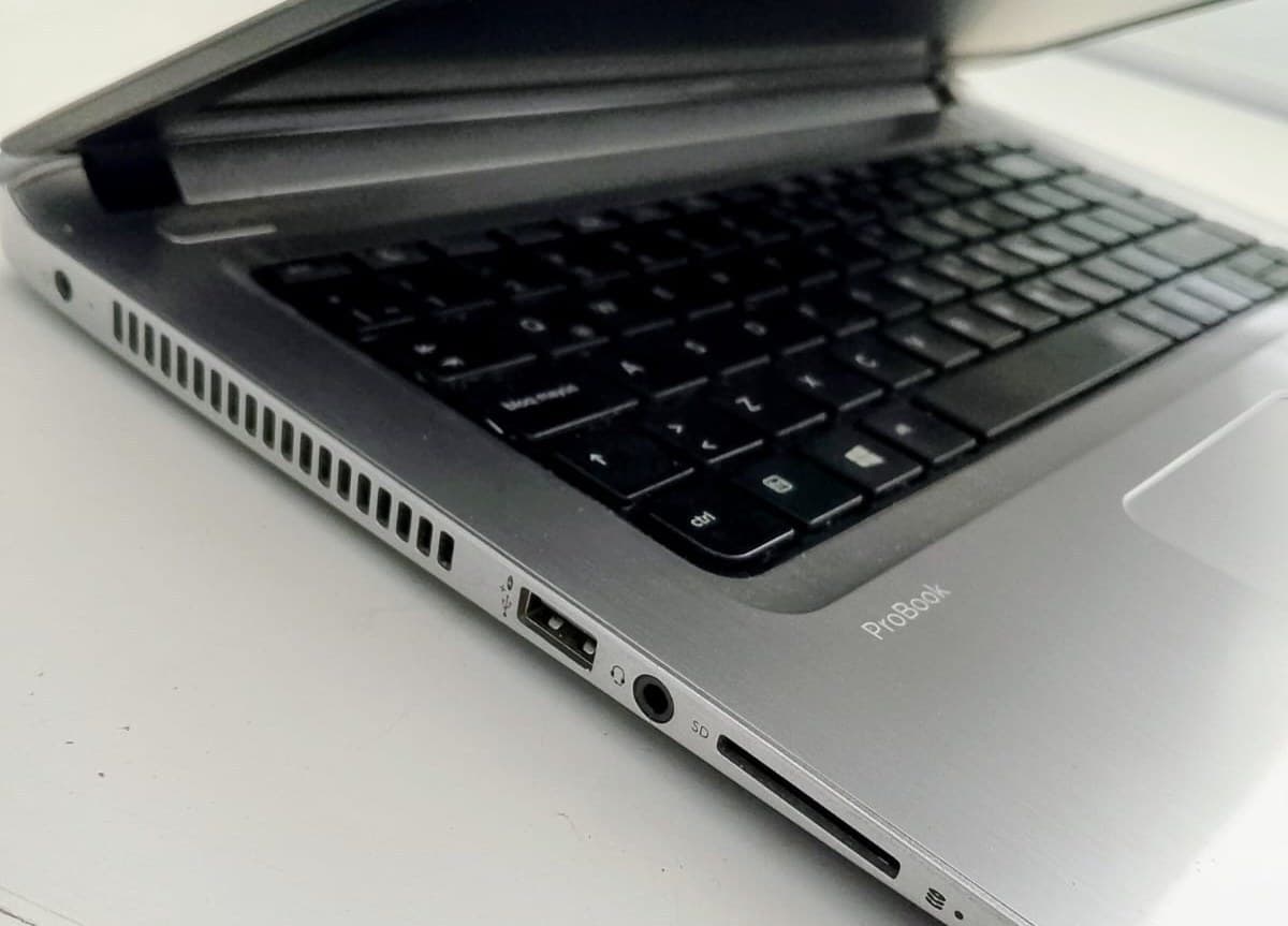 HP ProBook 440 G3, foto 4 de 5